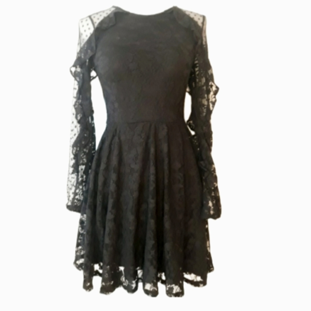 City Triangles Black Lace Ruffle Sleeve A-Line Dress - Junior's Size 1
